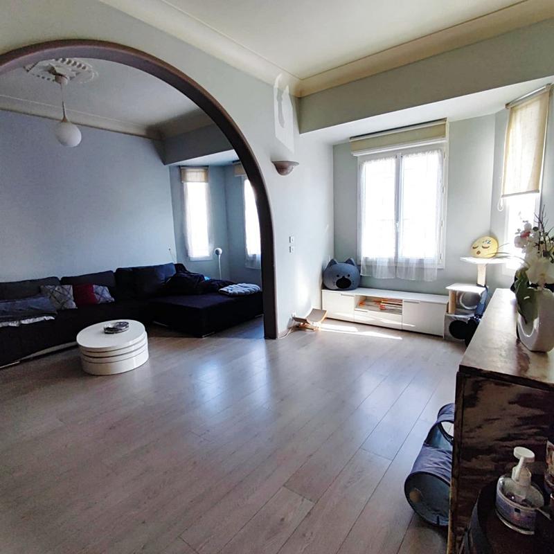 Maison - 161 m² - 6 pièces