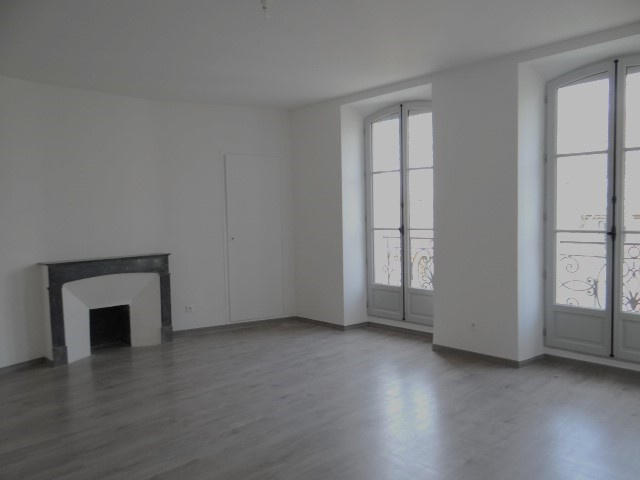Appartement - 112 m² - 3 pièces