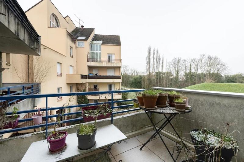 Appartement - 90 m² - 4 pièces