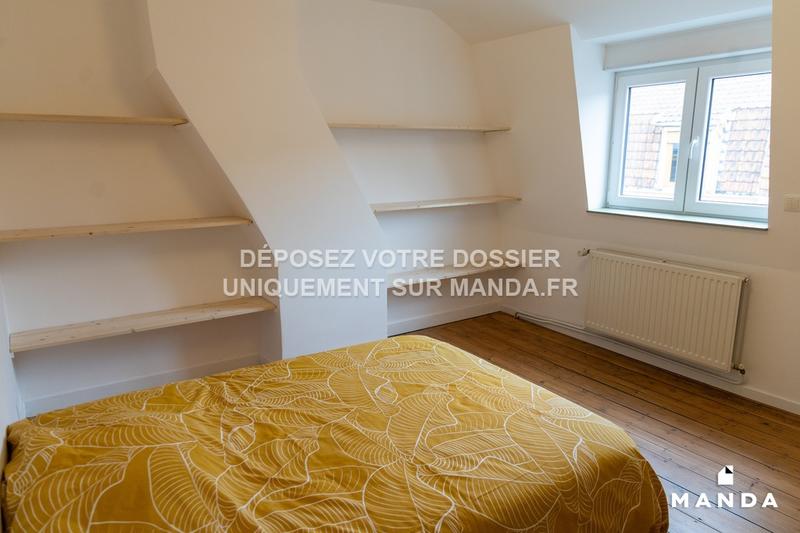 Chambre - 10 m² - 6 pièces