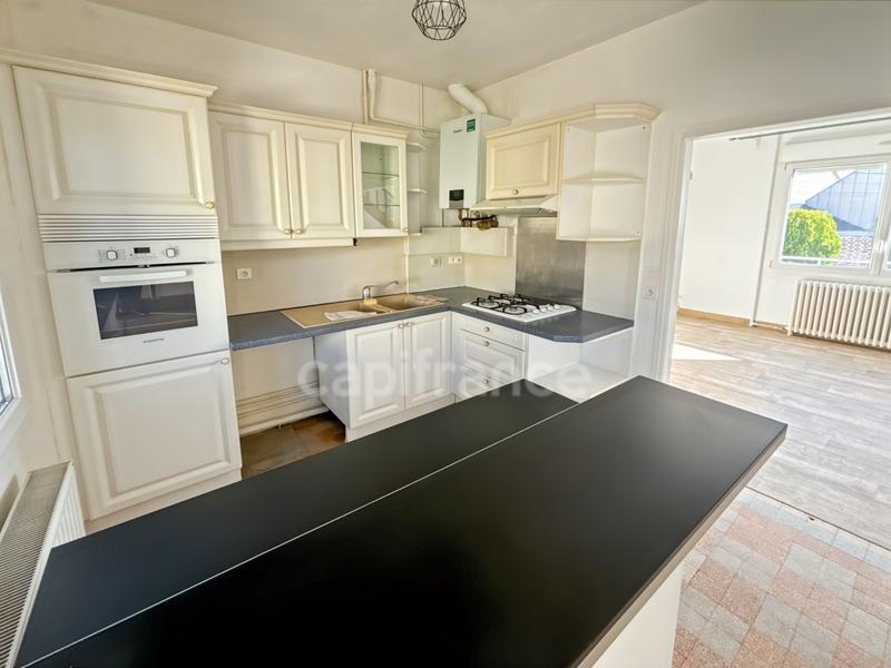 Maison - 84 m² - 4 pièces