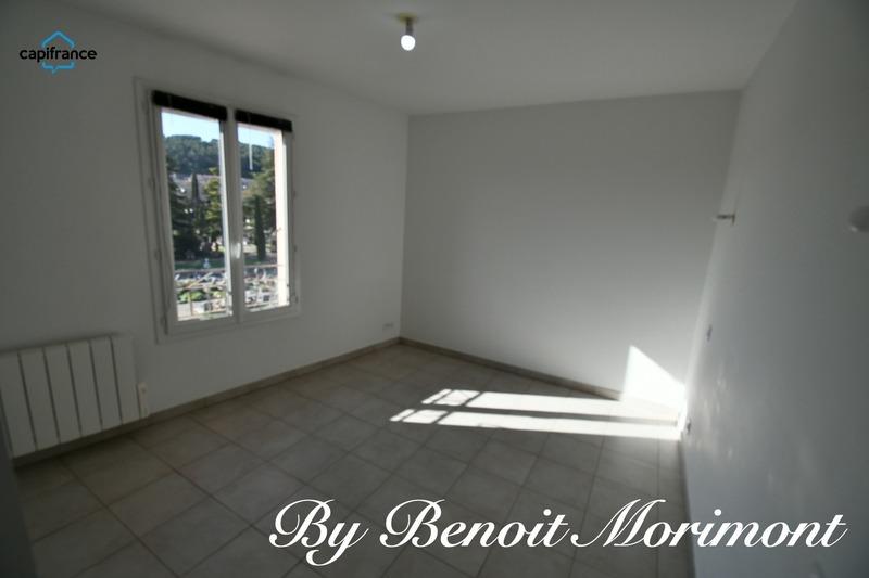 Appartement - 94 m² - 4 pièces
