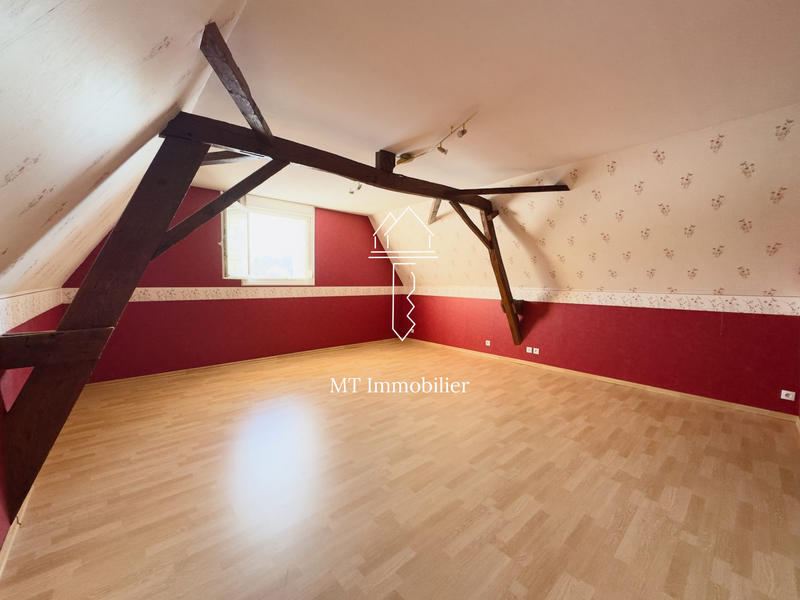 Maison - 257 m² - 10 pièces