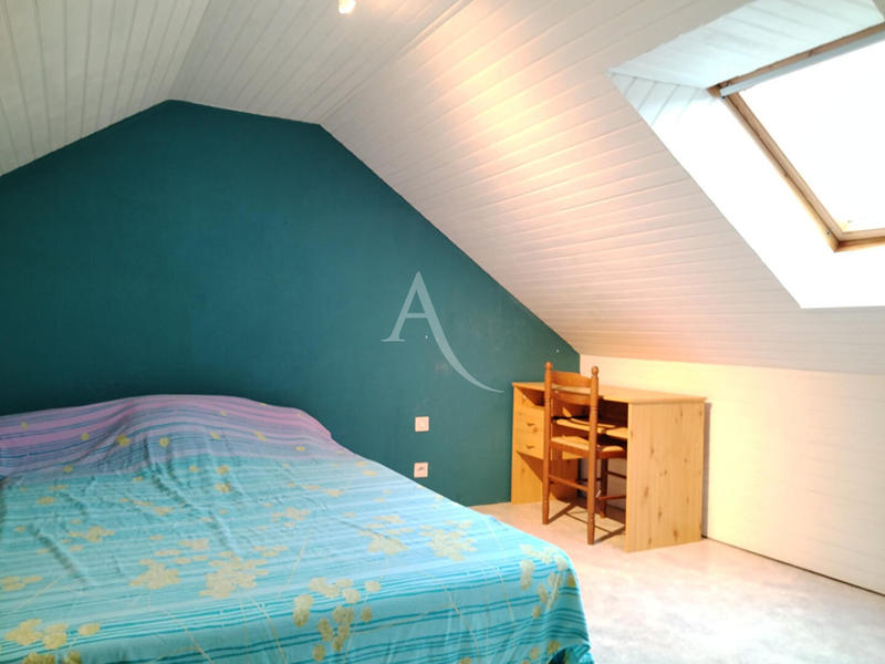 Maison - 80 m² - 5 pièces