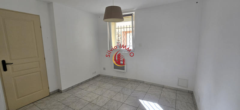 Immeuble - 203 m² - 9 pièces