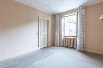 Maison traditionnelle - 110 m² - 5 pièces