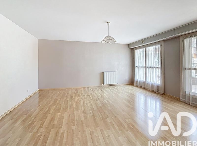 Appartement - 85 m² - 5 pièces