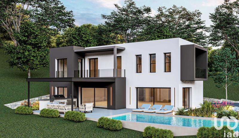 Maison - 207 m² - 6 pièces