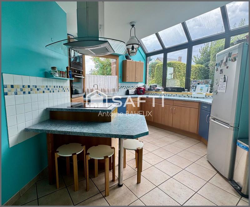 Maison - 167 m² - 7 pièces