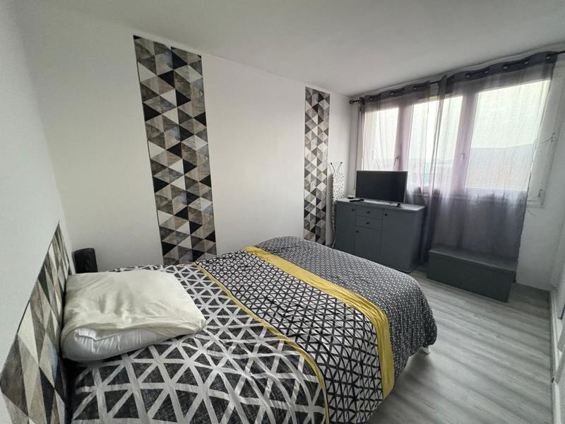 Appartement - 77 m² - 4 pièces