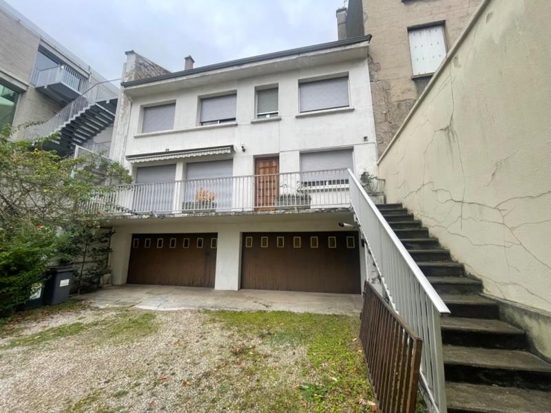 Maison - 116 m² - 6 pièces