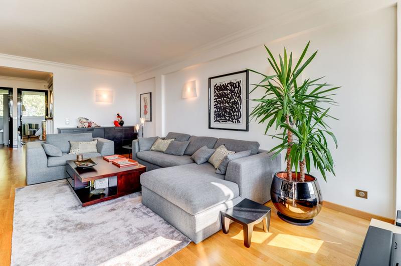 Appartement - 96 m² - 4 pièces