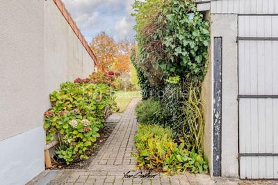 Maison - 151 m² - 6 pièces