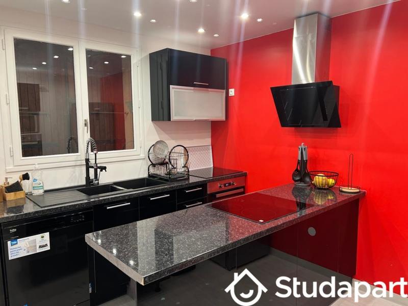 Chambre - 11 m² - 1 pièce