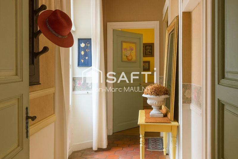 Maison - 166 m² - 7 pièces