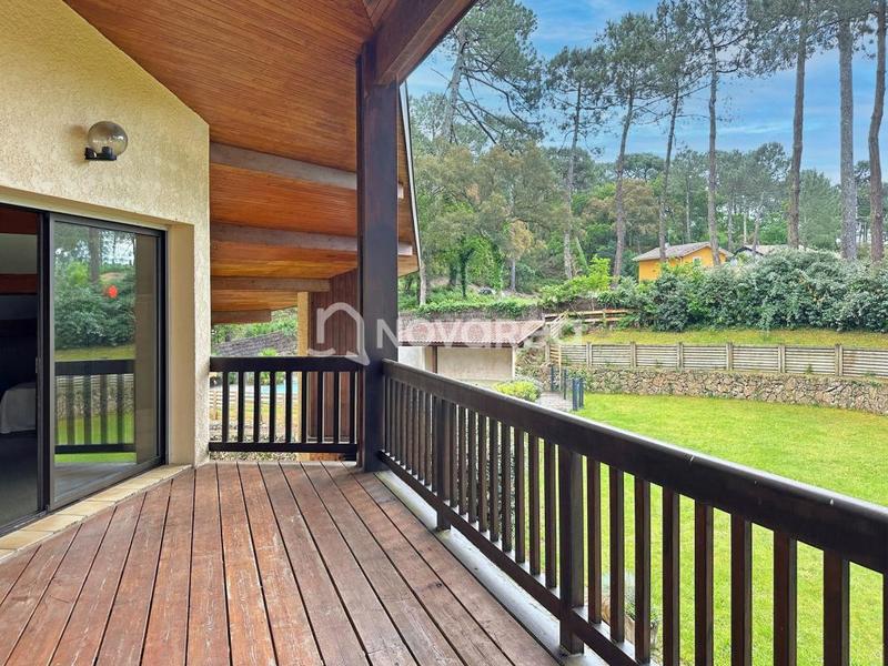 Maison - 190 m² - 6 pièces