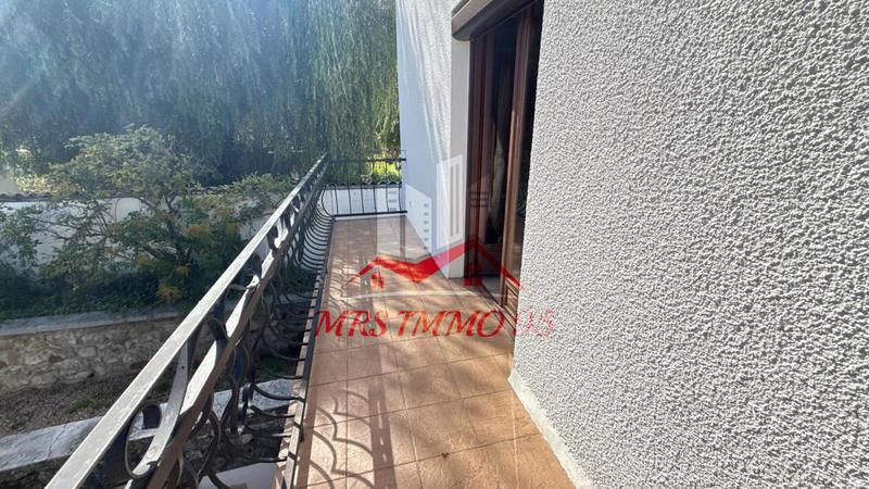 Maison - 122 m² - 5 pièces