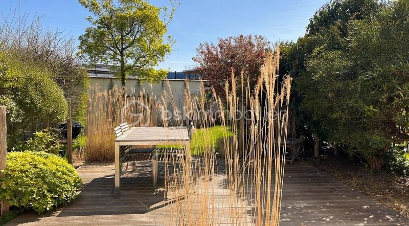 Maison - 97 m² - 6 pièces