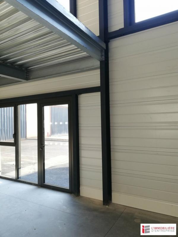 Local d'activité / Entrepôt - 387 m²