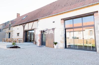 Maison - 371 m² - 7 pièces