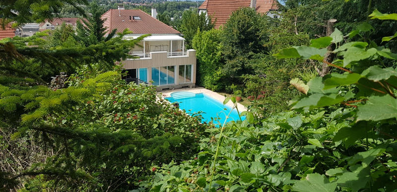 Villa - 234 m² - 8 pièces