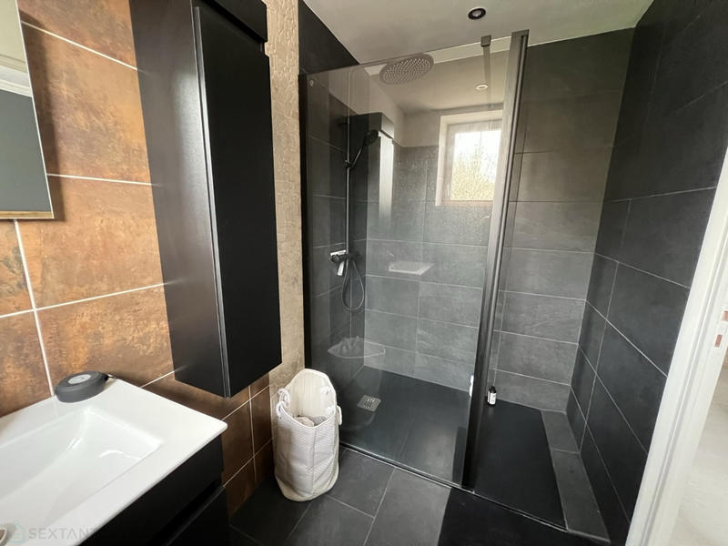 Maison - 170 m² - 7 pièces