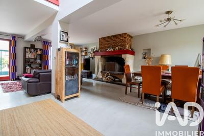 Maison - 190 m² - 7 pièces