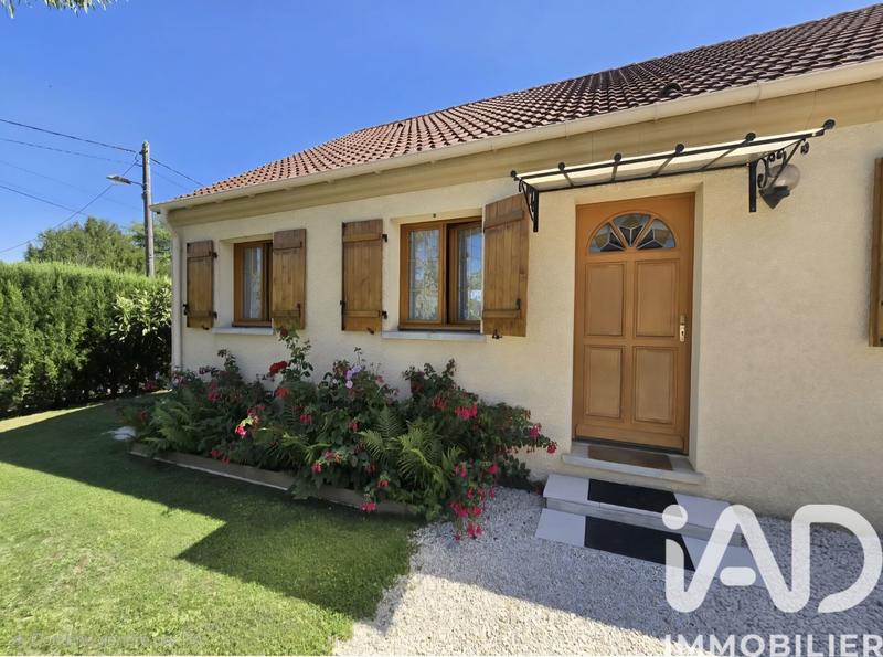 Maison - 100 m² - 5 pièces