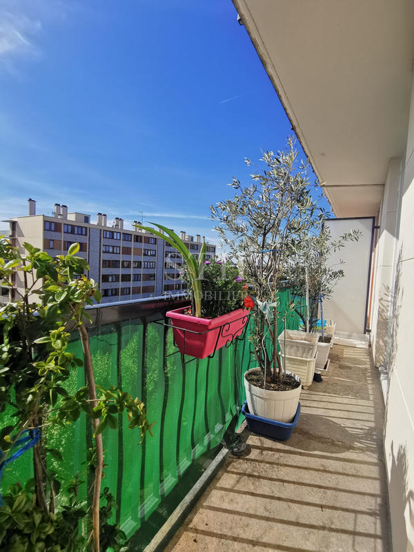 Appartement - 70 m² - 3 pièces