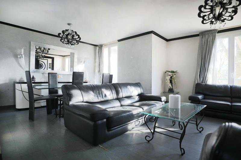 Appartement - 82 m² - 4 pièces