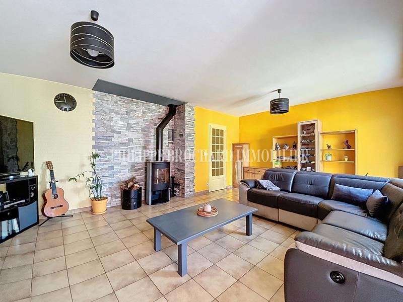 Maison - 107 m² - 5 pièces