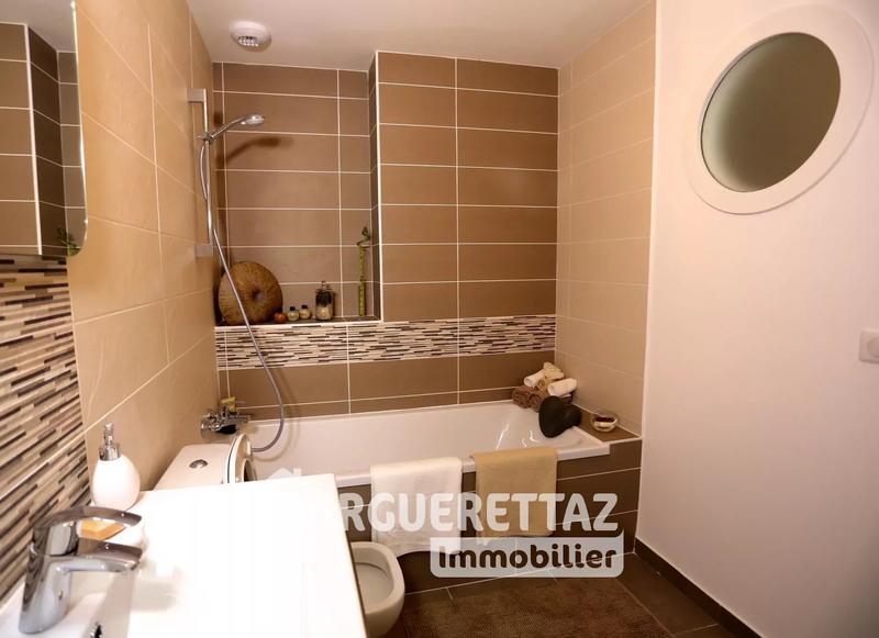 Appartement - 91 m² - 4 pièces