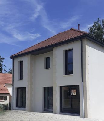 Maison - 116 m² - 6 pièces