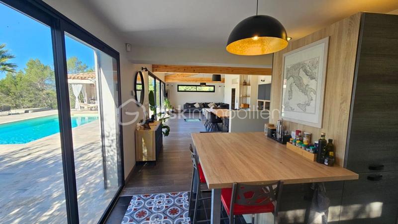 Maison - 170 m² - 4 pièces