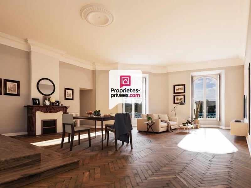 Château - 80 m² - 2 pièces