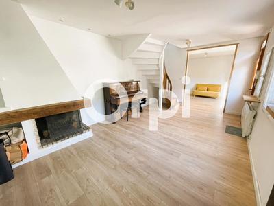 Maison - 86 m² - 5 pièces