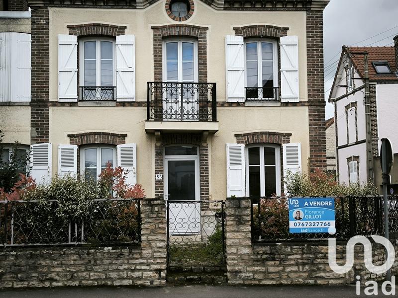 Maison de ville - 155 m² - 6 pièces