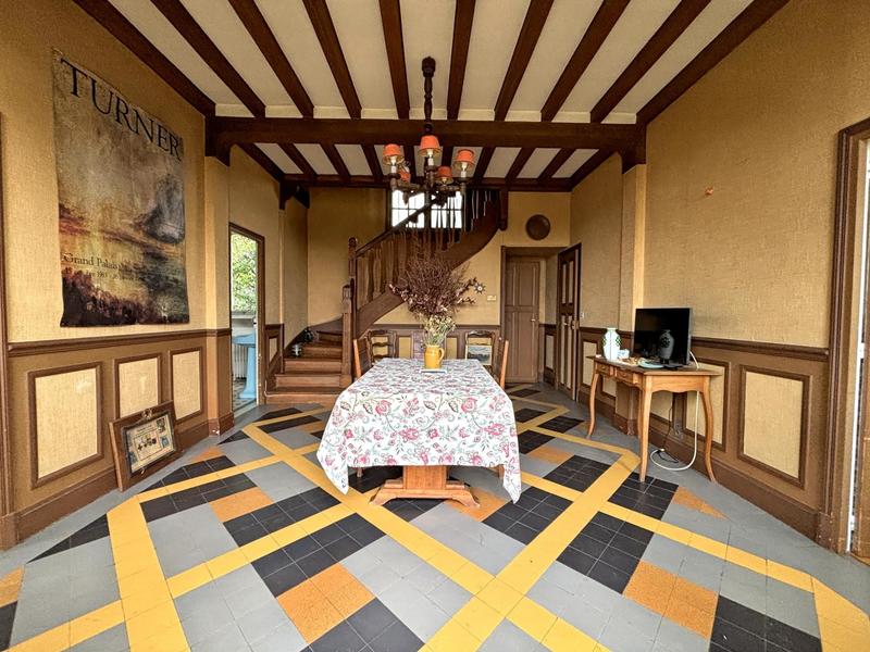 Maison - 105 m² - 5 pièces