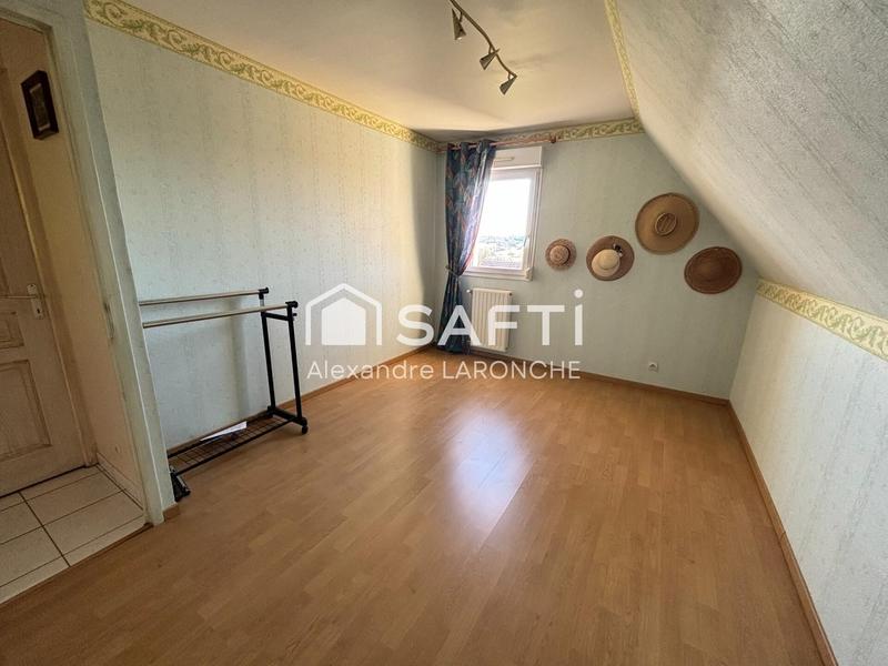 Maison - 106 m² - 5 pièces