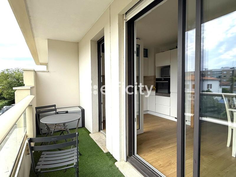 Appartement - 54 m² - 3 pièces