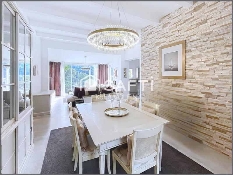 Maison - 127 m² - 5 pièces