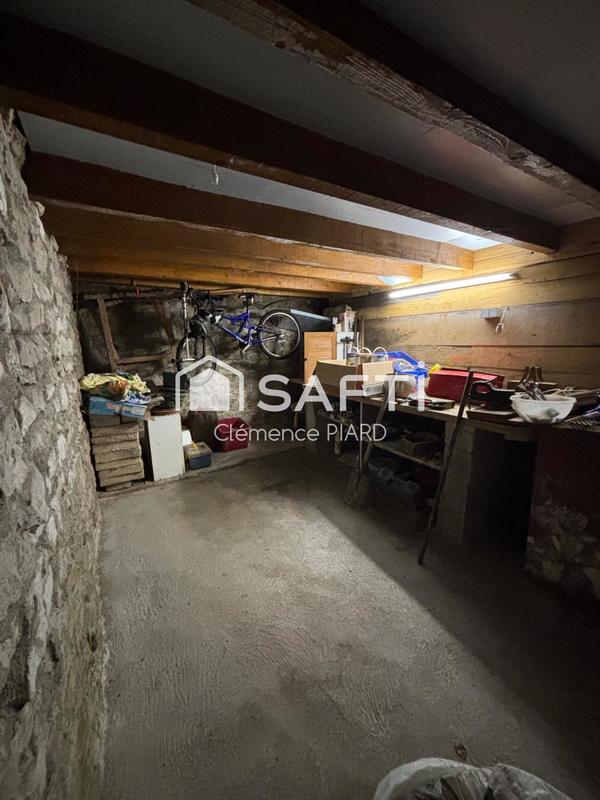 Maison - 143 m² - 10 pièces