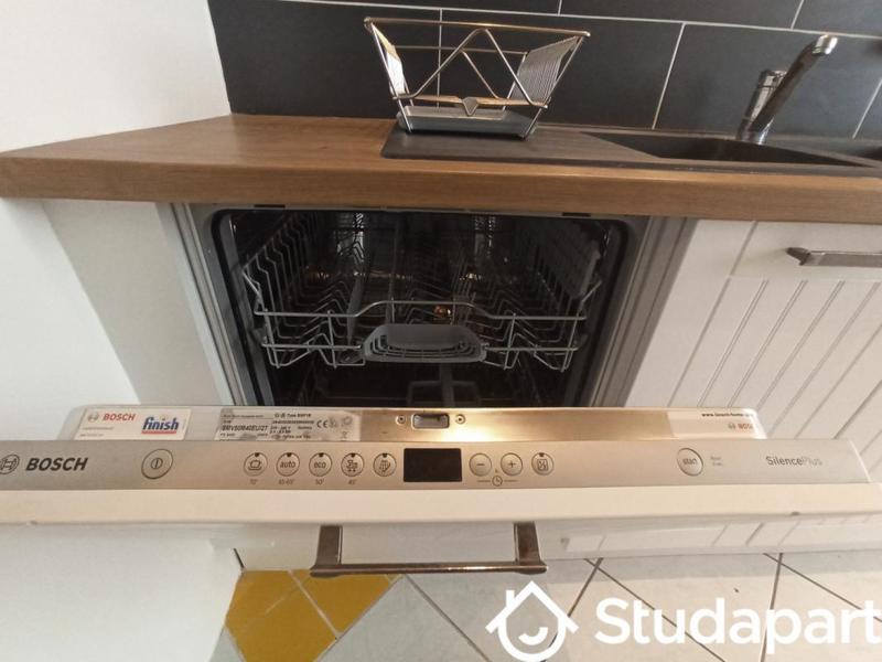 Chambre - 12 m² - 1 pièce