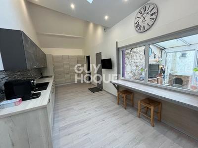 Maison - 190 m² - 5 pièces