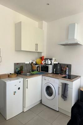 Studio - 25 m² - 1 pièce