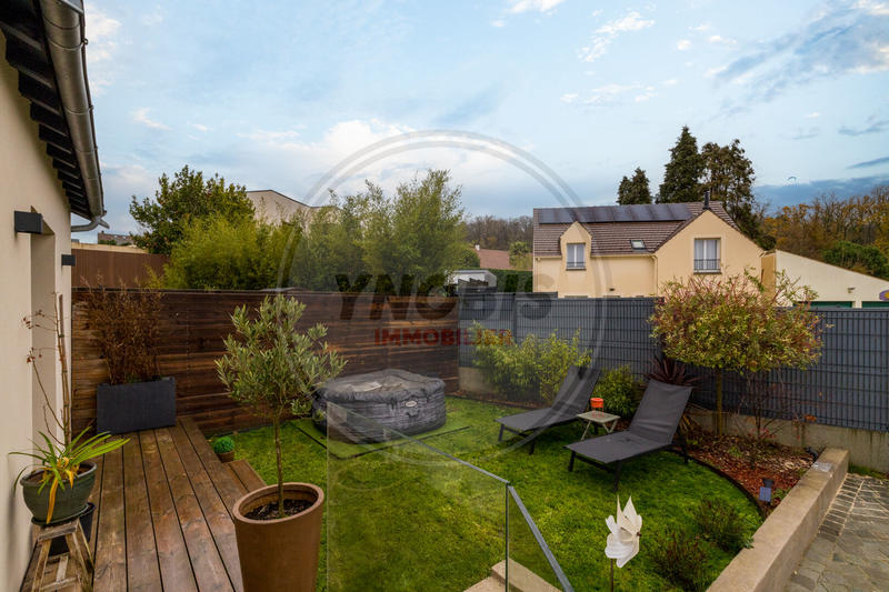 Maison - 100 m² - 5 pièces