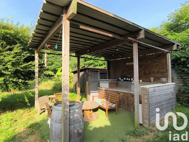 Maison - 185 m² - 7 pièces