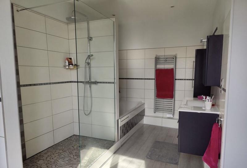 Maison - 301 m² - 11 pièces