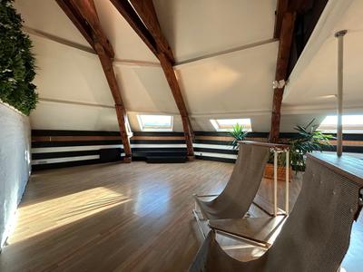 Appartement - 100 m² - 3 pièces