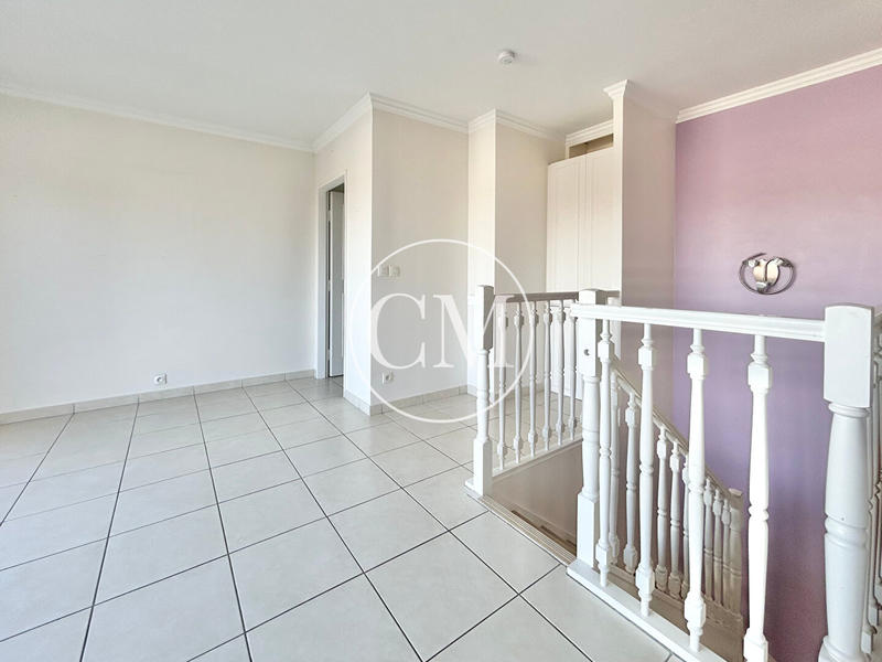 Appartement - 113 m² - 4 pièces